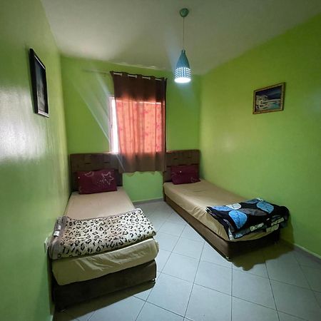 Modest Appartement Agadir Esterno foto